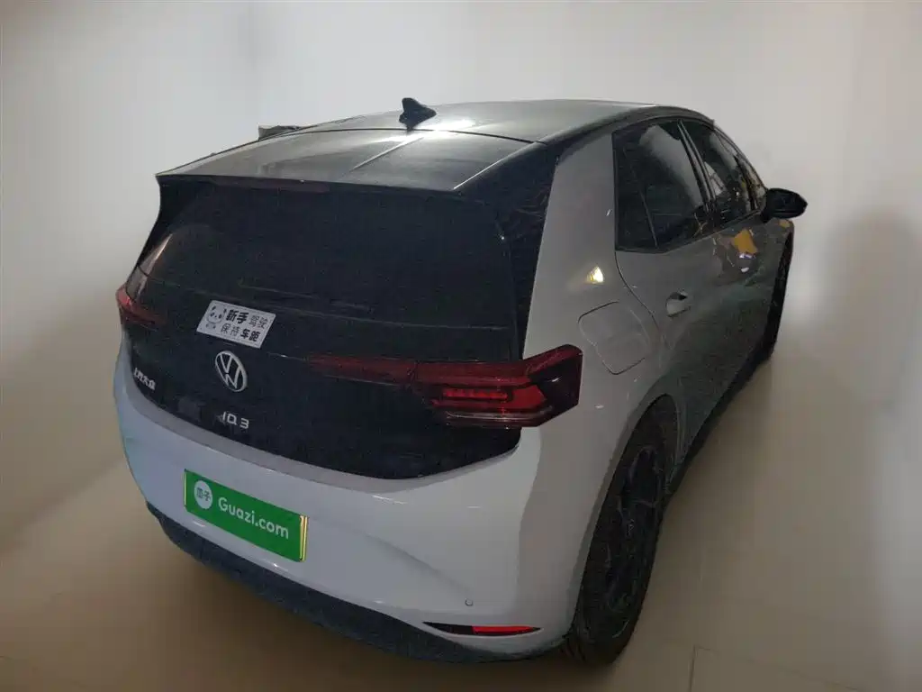 Volkswagen ID.3 2023 Pure Smart Edition