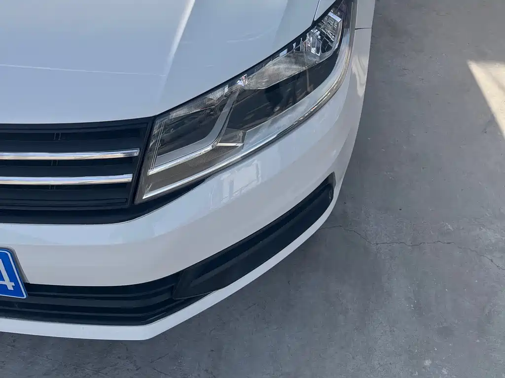 Santana 2019 1.5L automatic fashion version National V