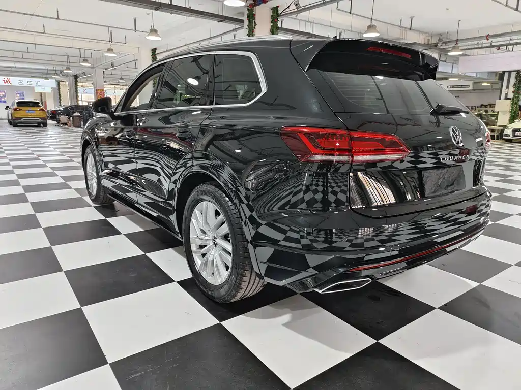 Touareg 2023 model 2.0 TSI Ruishang Edition