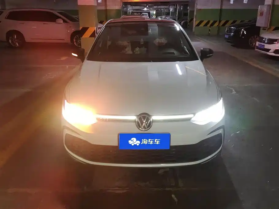 Golf GTI 2021 facelift 380TSI DSG GTI