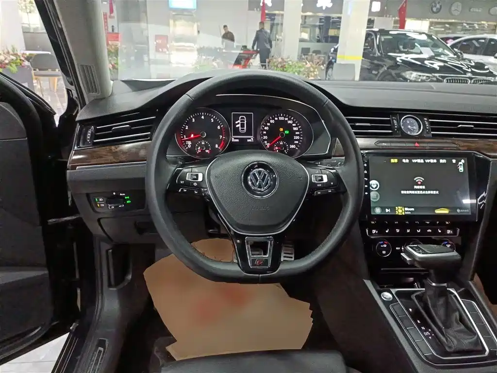 Magotan 2019 330TSI DSG Luxury Country V