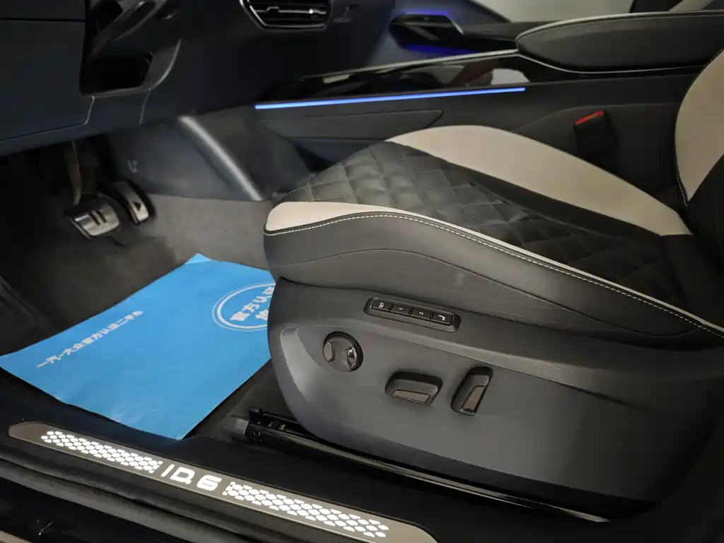 Фото машины 18