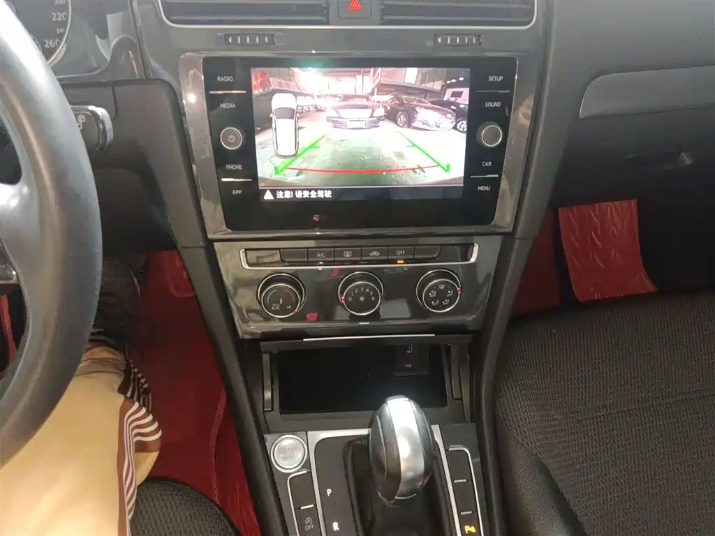 Golf imported 2019 model 1.8 TSI travel edition
