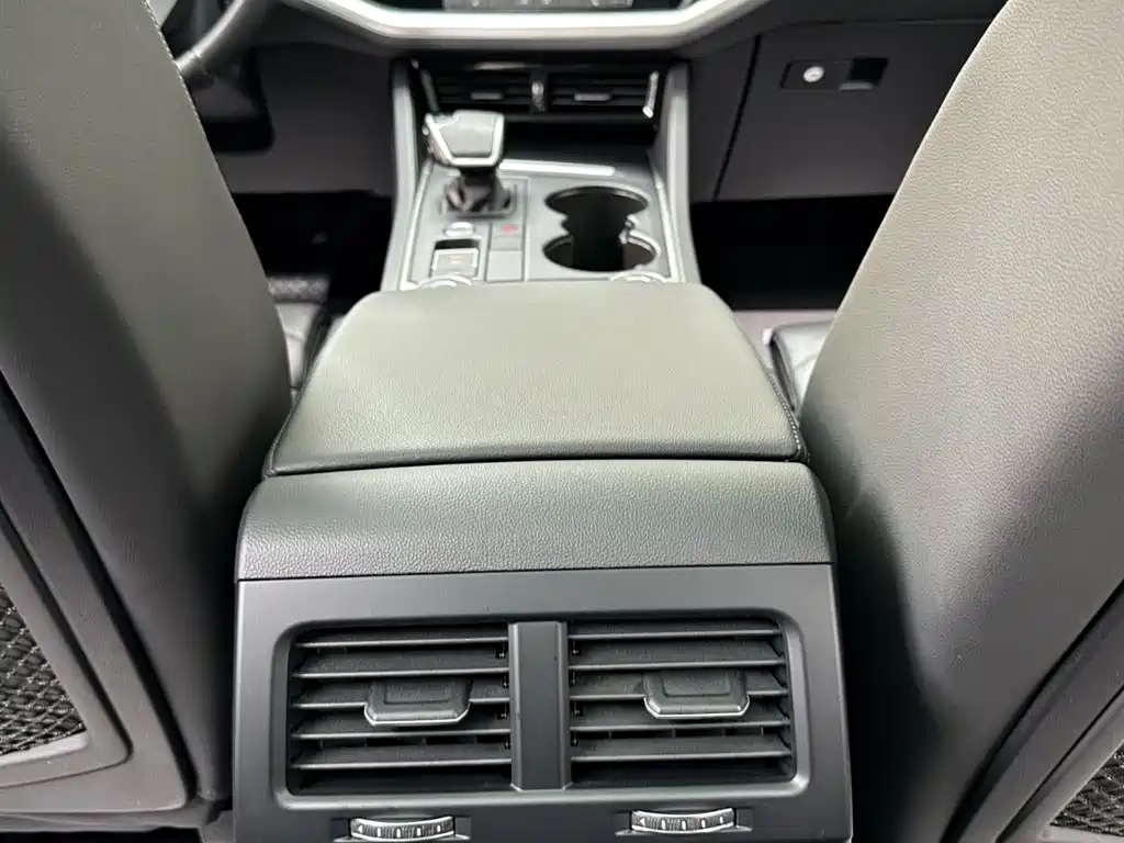 Touareg 2021 2.0 TSI Pilot Special Edition