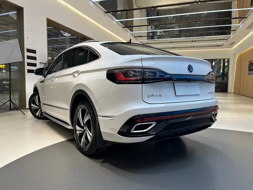 Tiguan X 2022 330TSI two-wheel drive Premium Edition