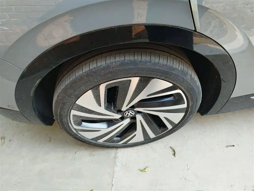 Фото машины 24