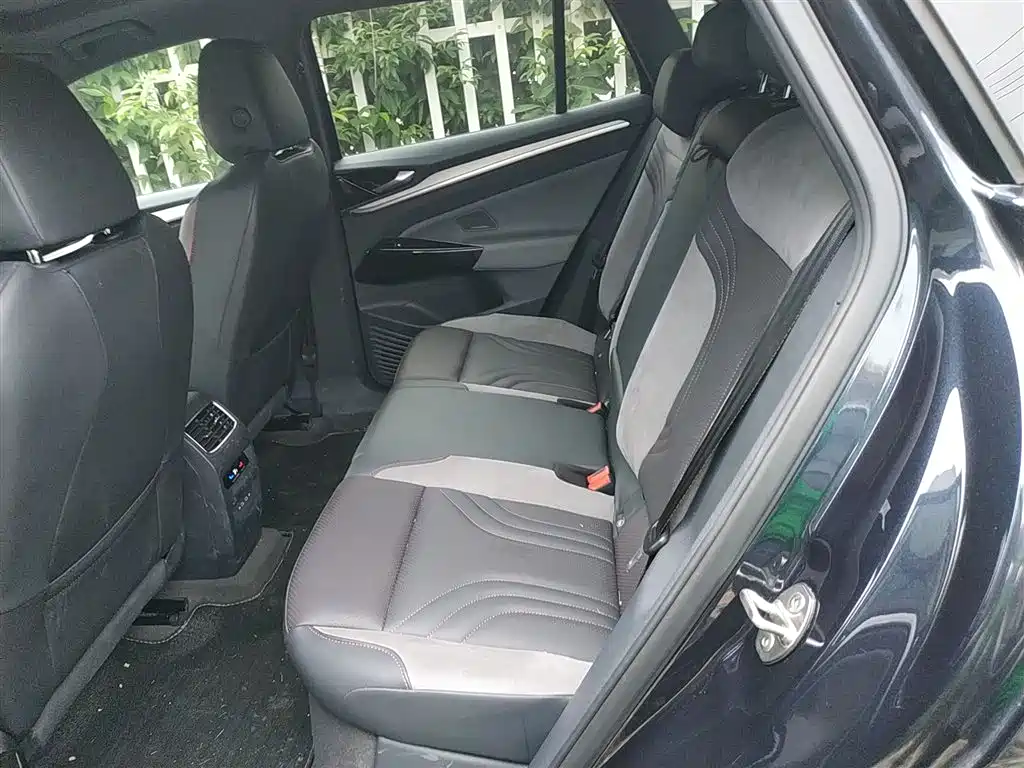 Фото машины 10