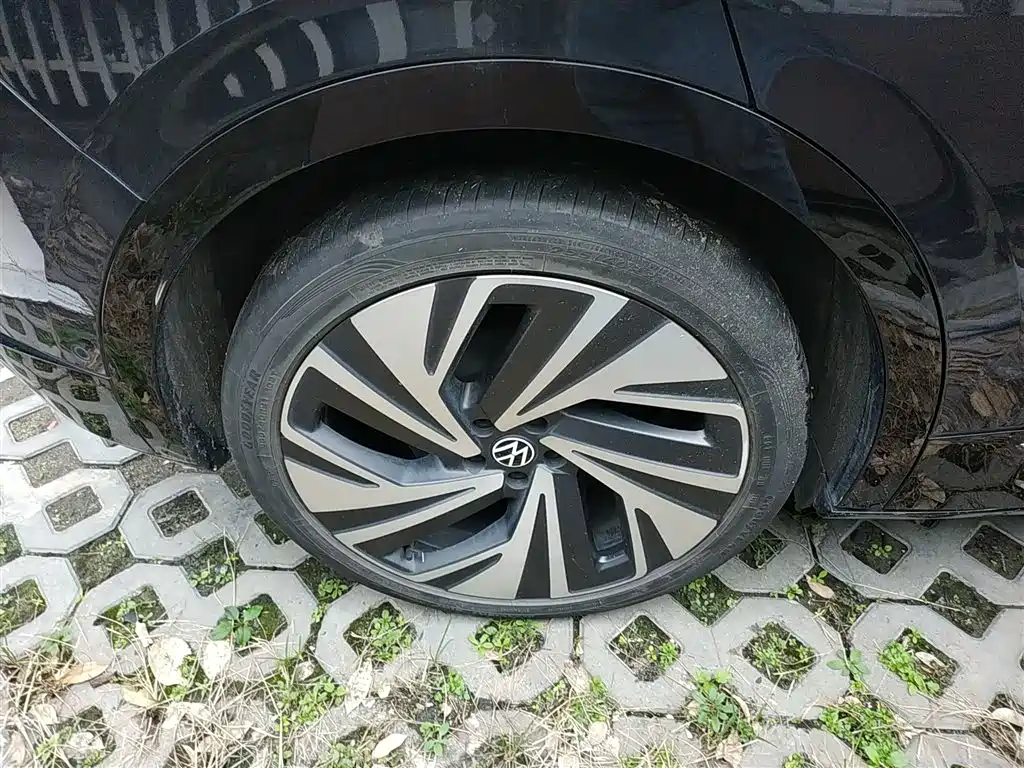 Фото машины 23