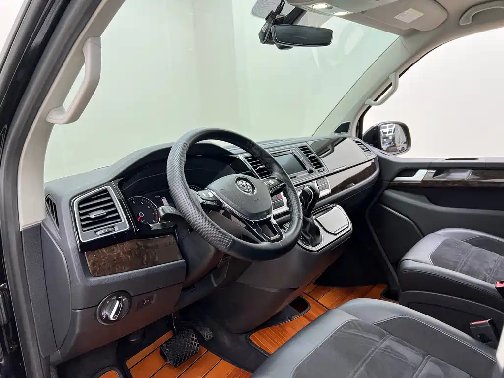 Фото машины 10