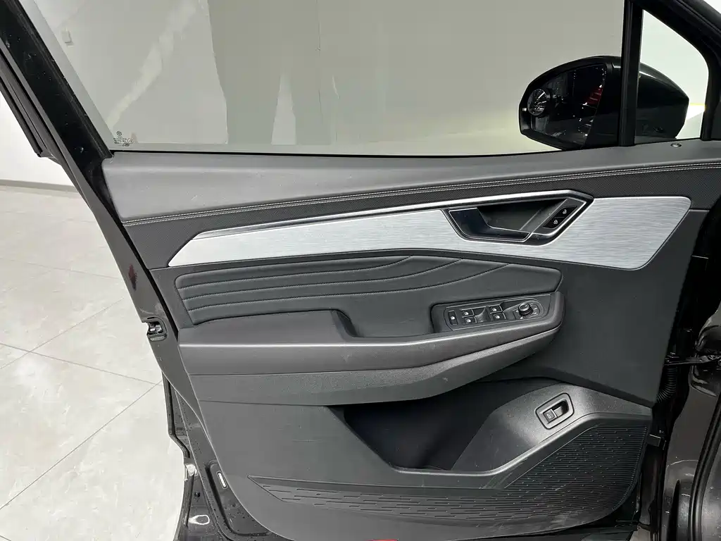 Lanjing 2022 380TSI four-wheel drive luxury Jiajing Edition Pro 6-seater