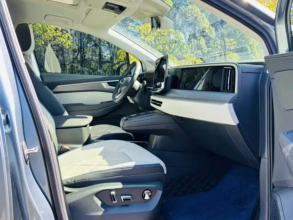 Фото машины 17