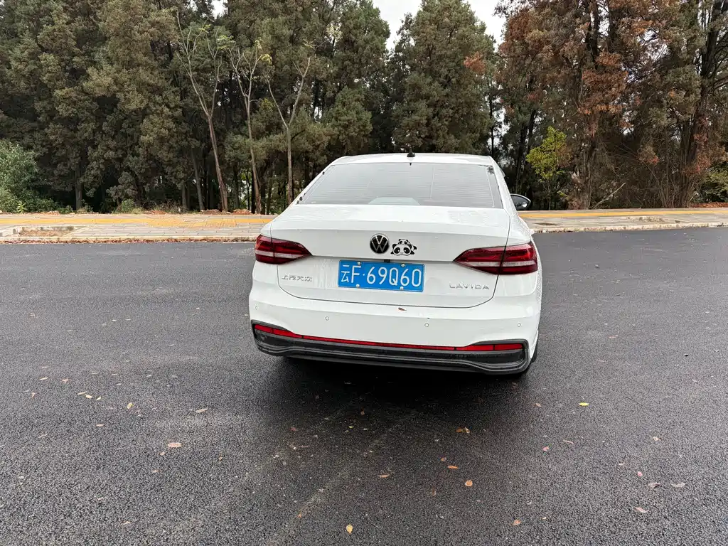 Фото машины 28