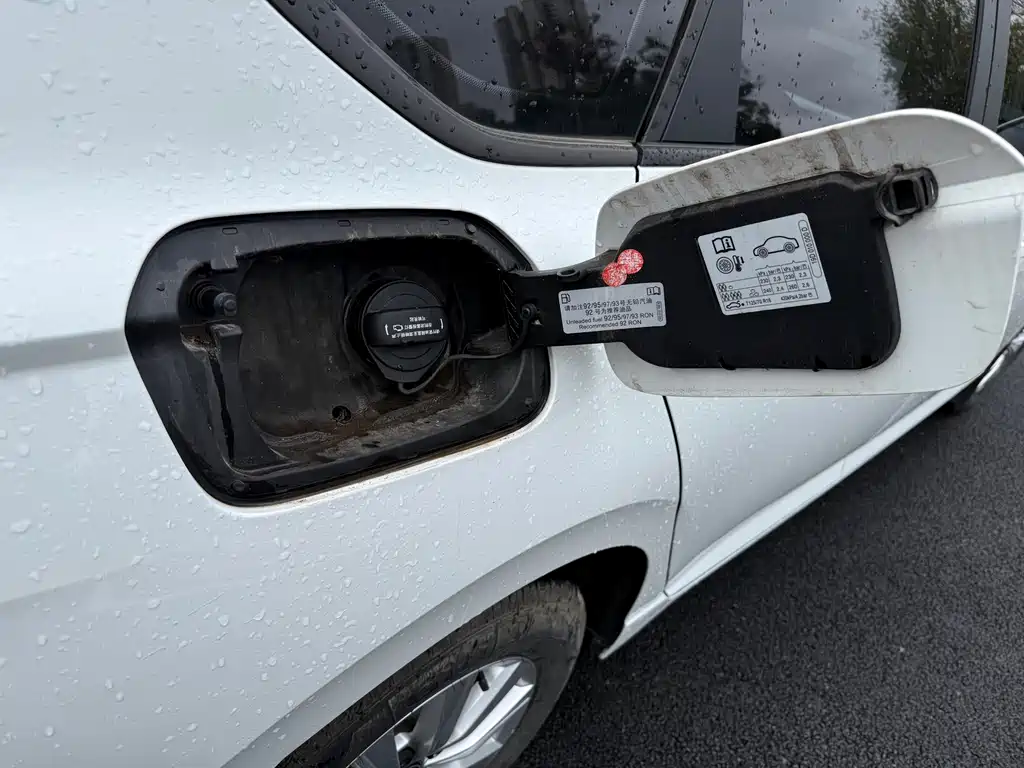 Фото машины 24