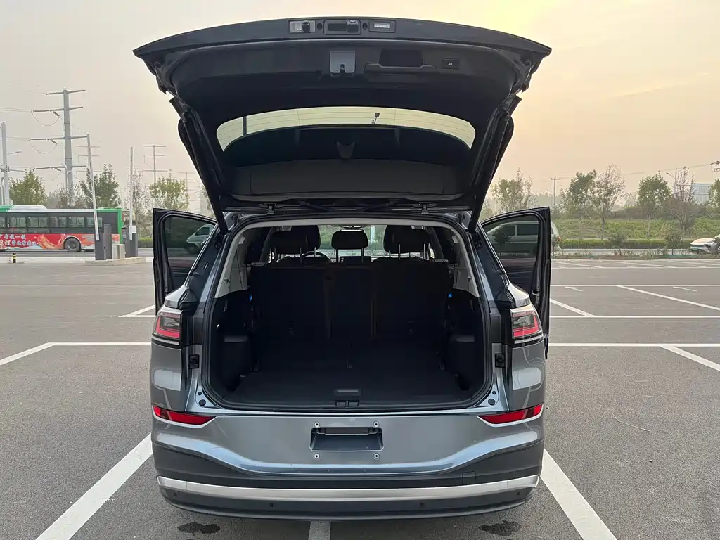 Фото машины 18