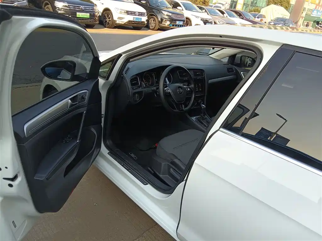 Golf 2019 280TSI DSG comfortable Country VI