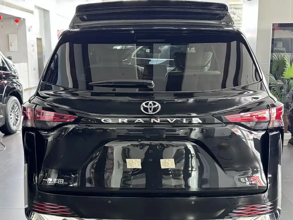 Grevia 2024 2.5L Hybrid Comfort Edition