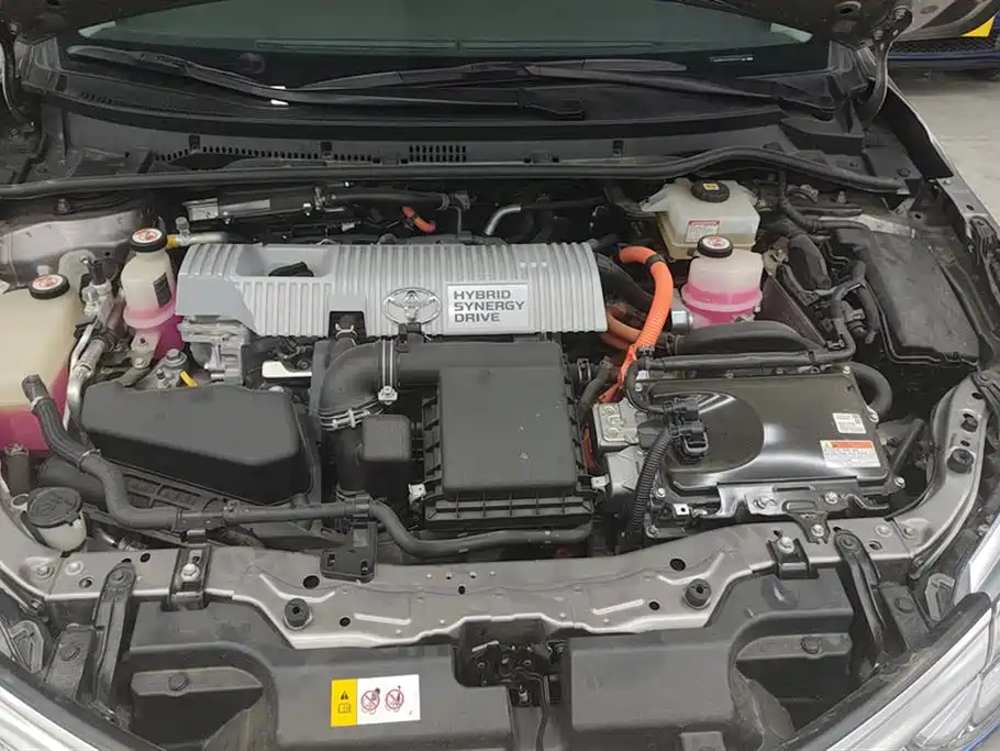 Corolla dual engine E+2019 1.8L E-CVT leading version