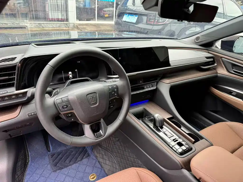 Crown imported 2024 2.5L Extreme Edition