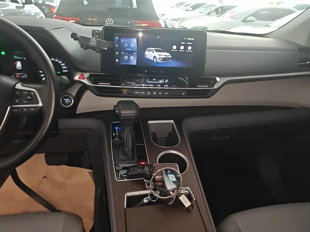 Фото машины