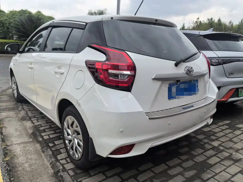 Vios FS 2021 1.5L CVT Fengxiang Edition