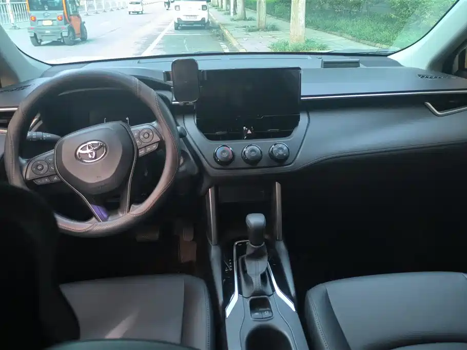 Corolla Sharp 2024 2.0L Smart Hybrid Dual Engine Pioneer Edition