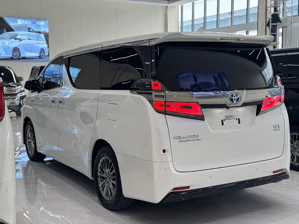 Wilfa 2021 Crown Dual Engine 2.5L HV Premium Edition