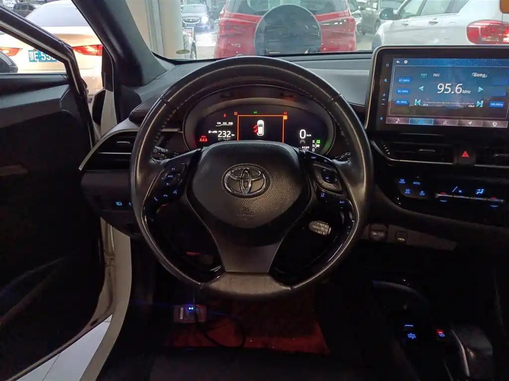 Toyota C-HR EV 2020 Premium Sunroof Version