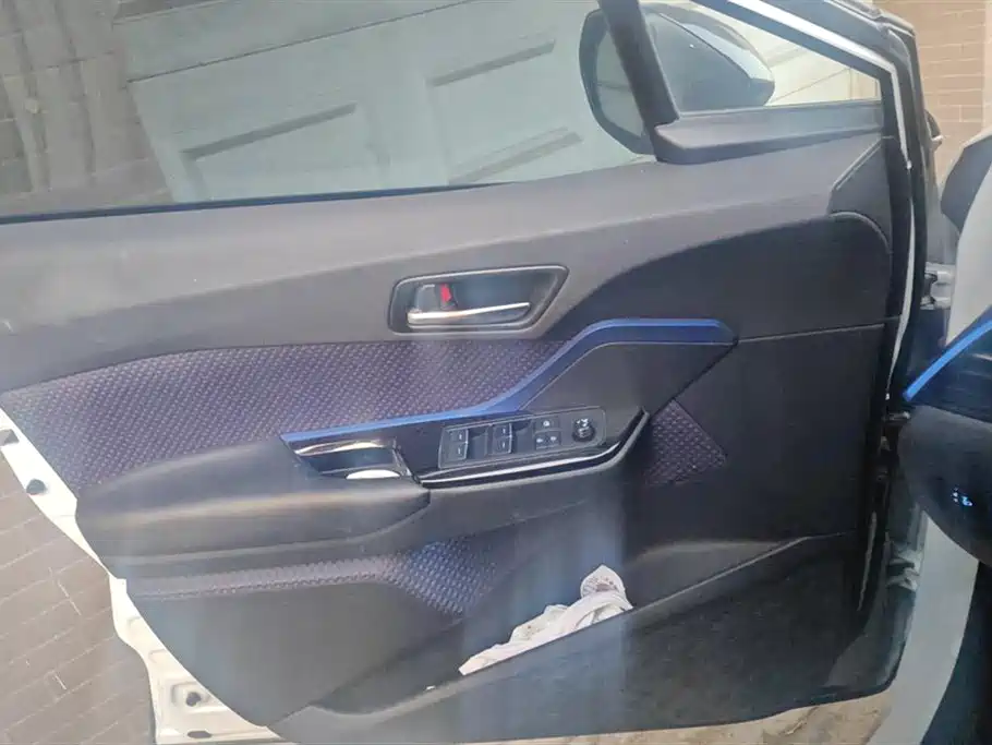 Toyota C-HR 2020 2.0L Leading Version