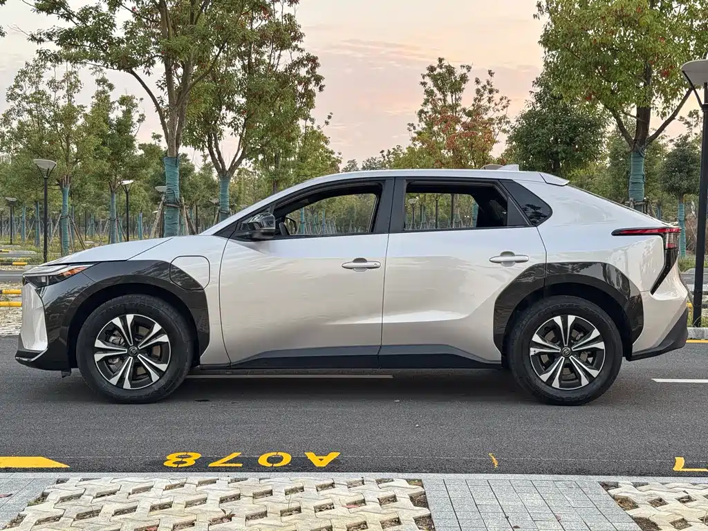 GAC Toyota bZ4X 2022 Long Battery Life Elite