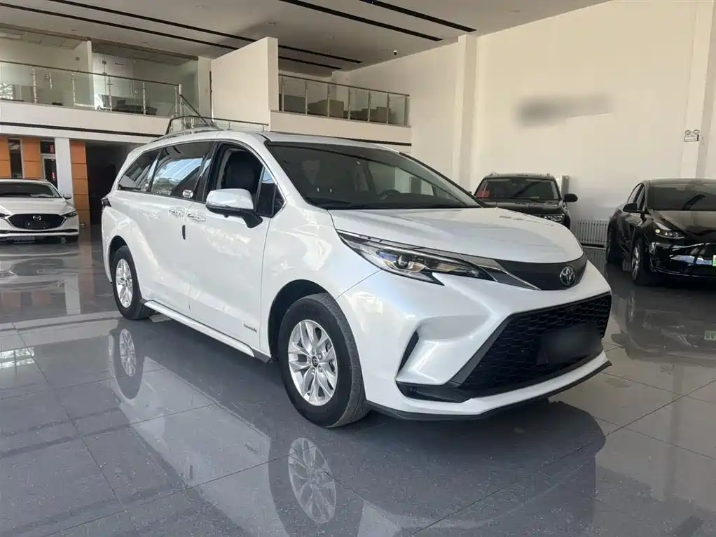 Grevia 2023 2.5L Hybrid Comfort Edition