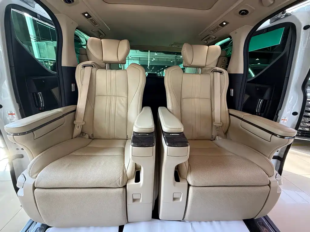 Фото машины 28