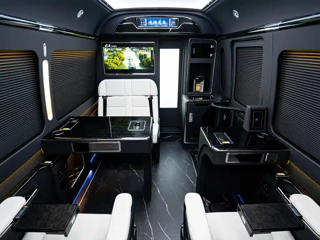 Costa 2019 4.0L luxury car GRB53L-ZCMEK 20-seater 9GR