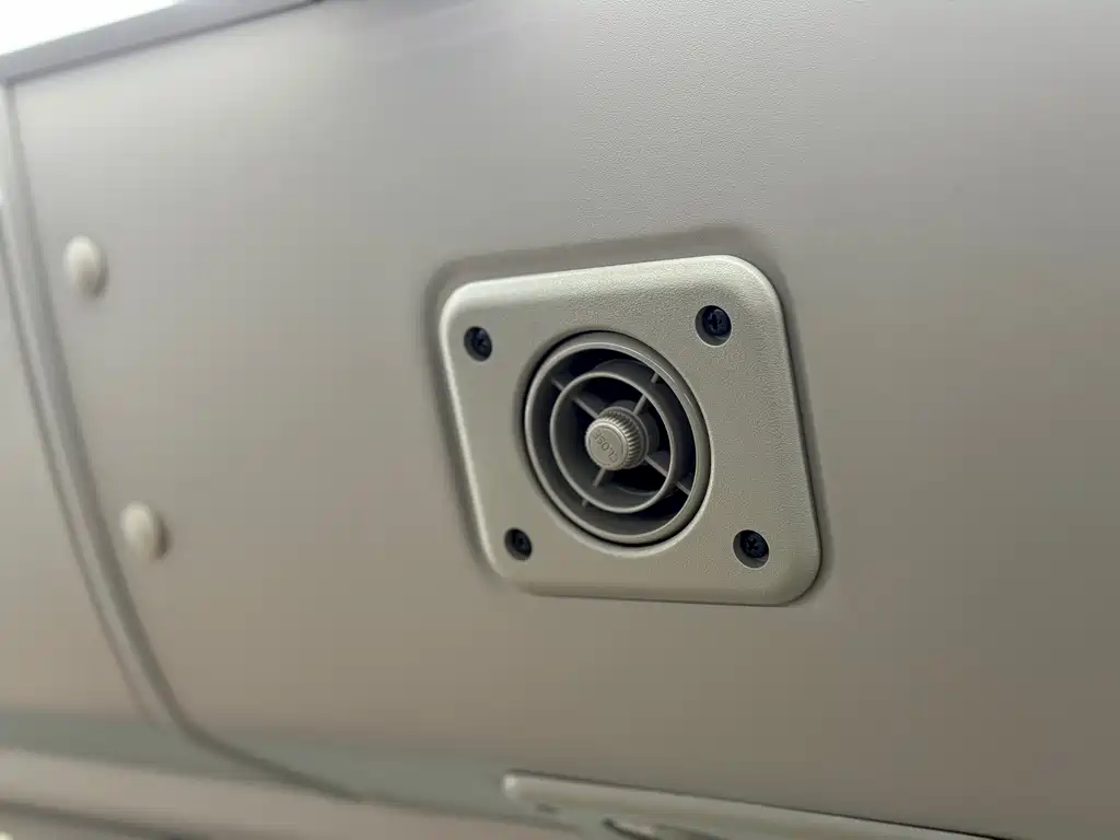 Costa 2019 4.0L luxury car GRB53L-ZCMEK 20-seater 9GR