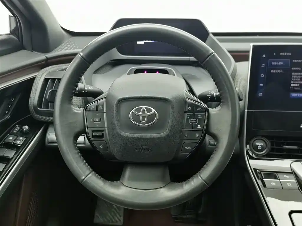 Фото машины 23