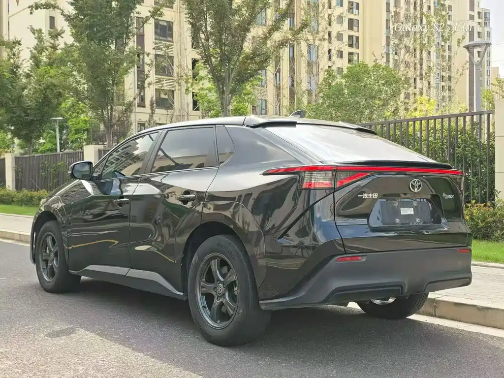 FAW Toyota bZ4X 2022 two-wheel drive Elite JOY Edition