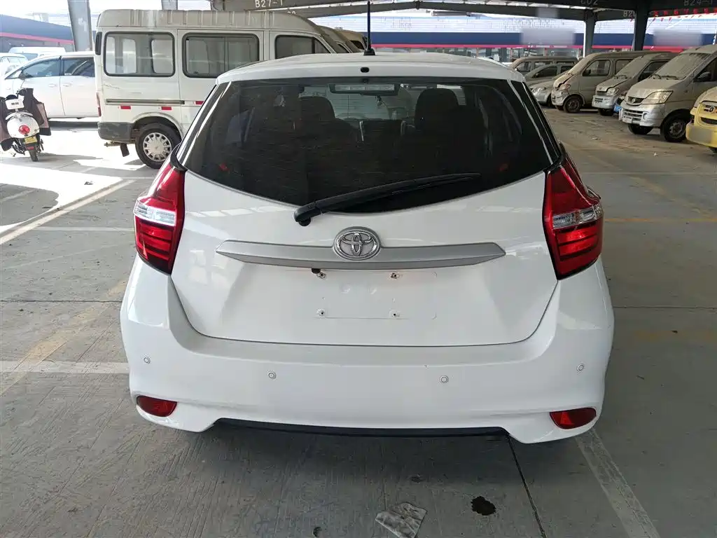 YARiS L Zhixuan 2019 1.5E CVT Charm Edition Country VI