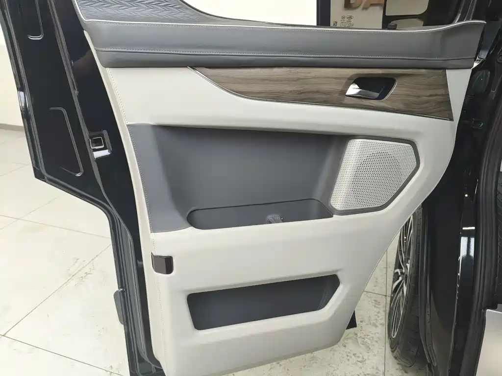 Фото машины 8