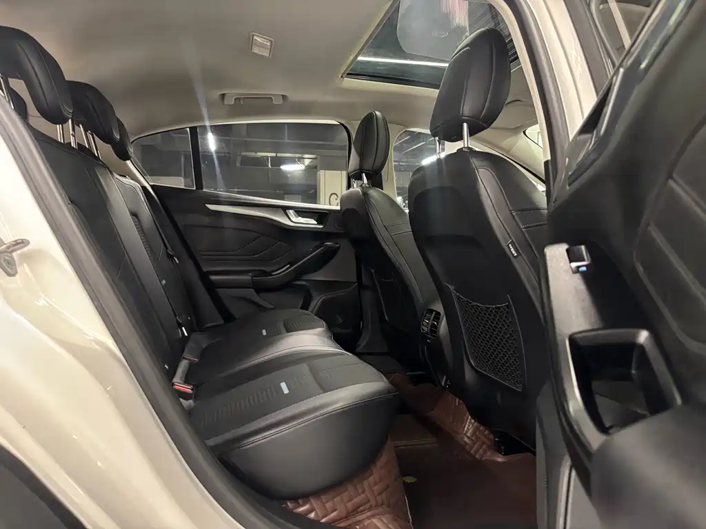 Fox Active 2021 EcoBoost 180 automatic Tide Type