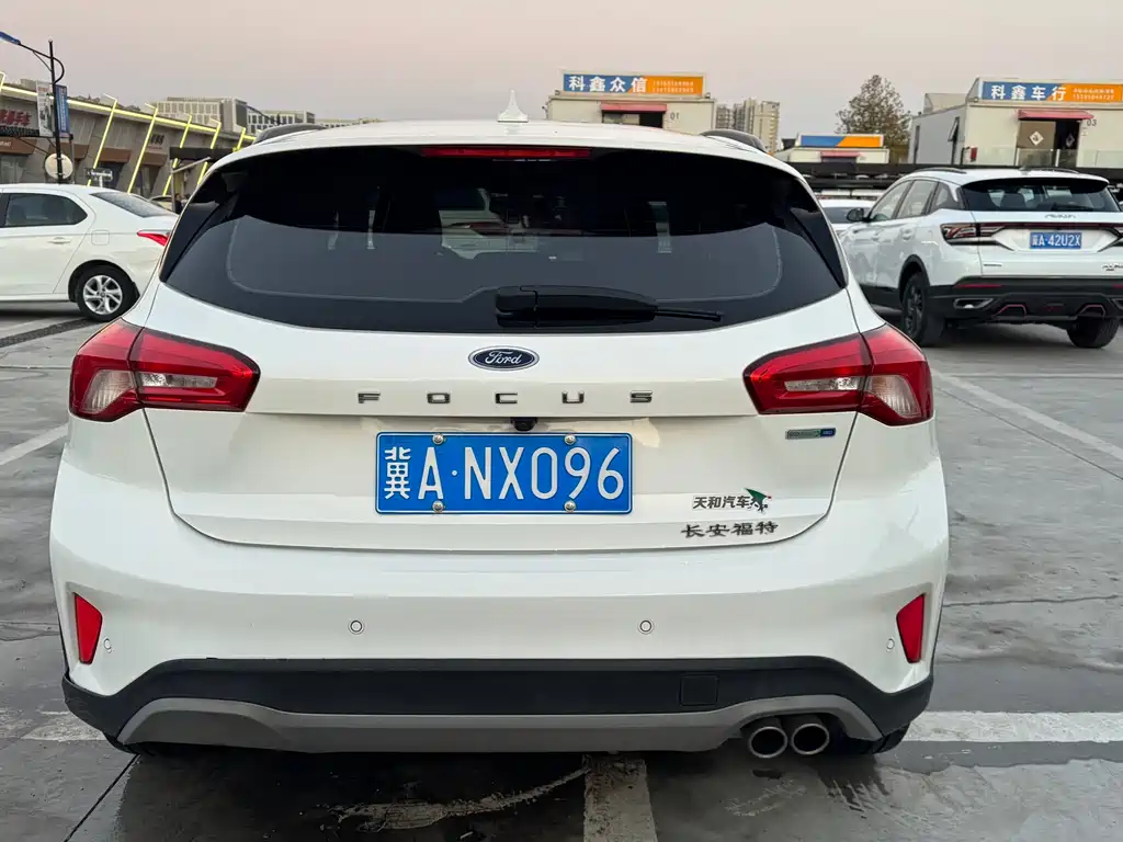 Fox Active 2021 EcoBoost 180 automatic Tide Type