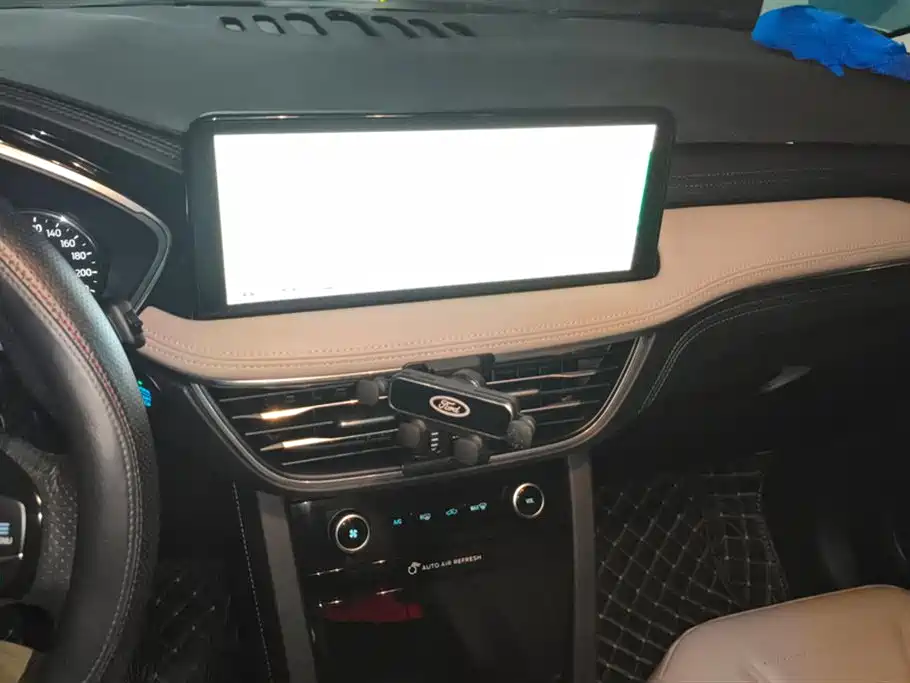 Ruiji 2020 EcoBoost 245 two-wheel drive Yaoxiang model