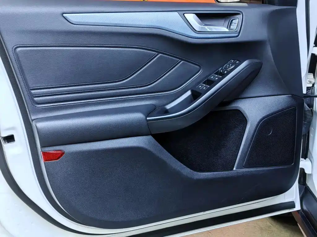 Фото машины 32