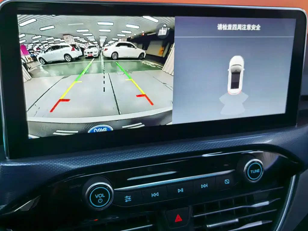 Фото машины 26