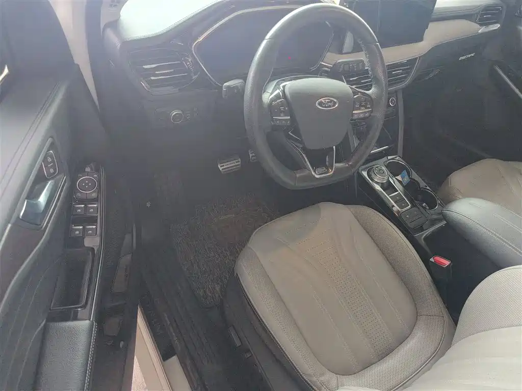 Ruiji 2020 EcoBoost 245 two-wheel drive Smart Jiaxiang model