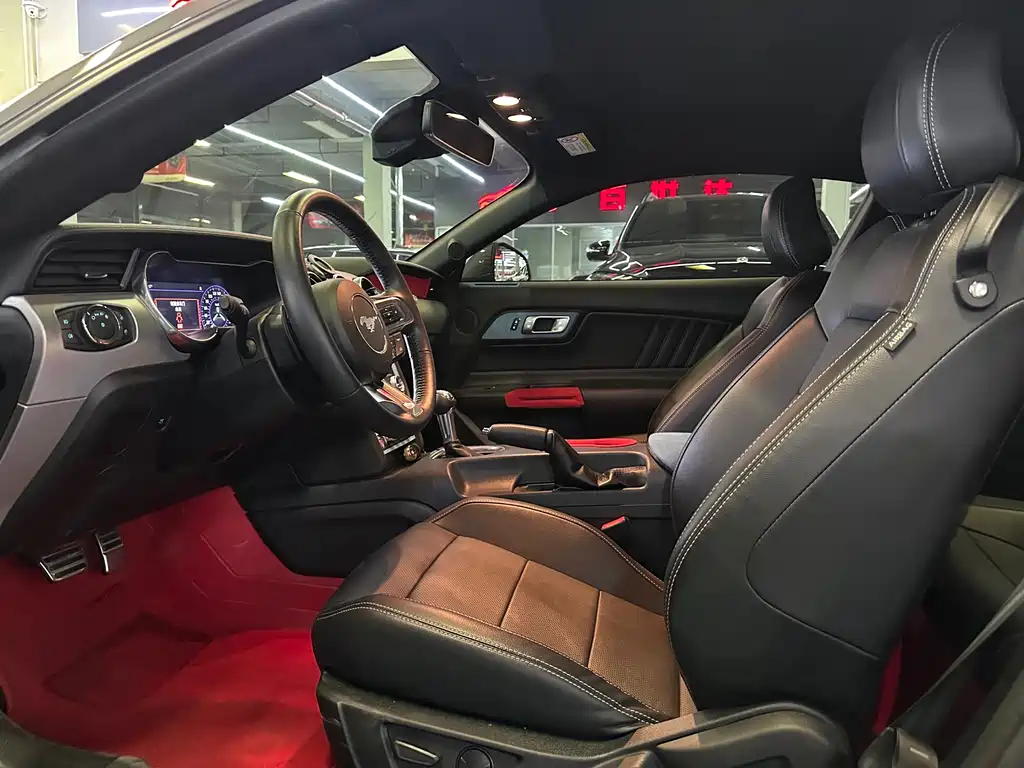 Mustang 2021 model 2.3T EcoBoost