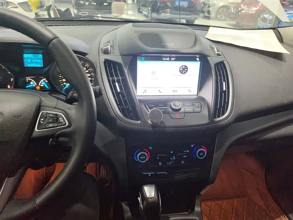 Фото машины