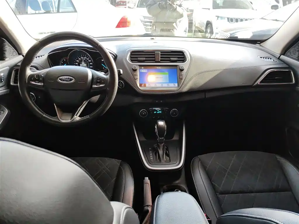 Фото машины