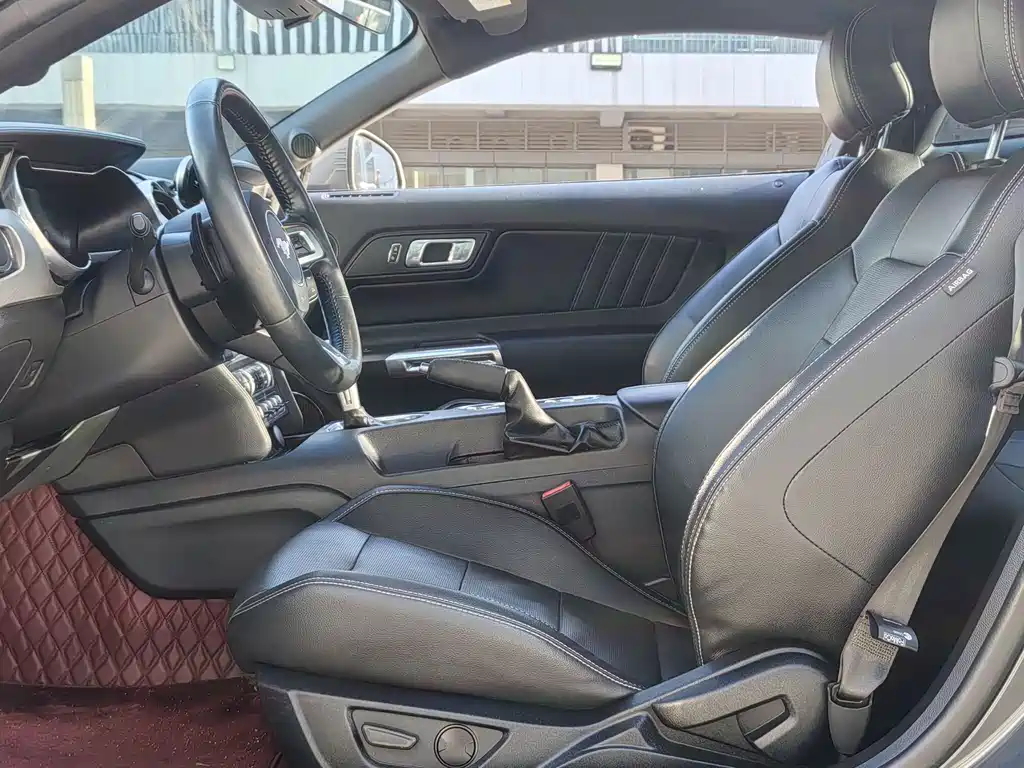 Mustang 2020 2.3L EcoBoost Black Yao Phantom Special Edition