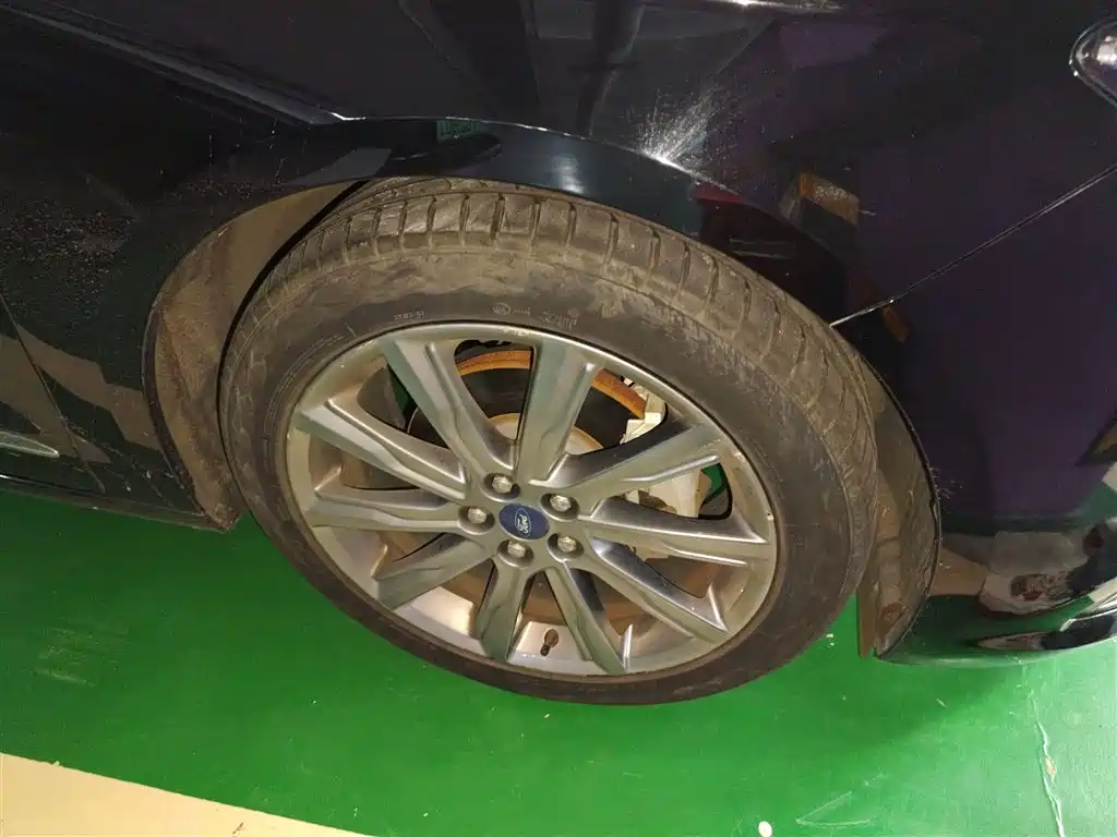 Taurus 2019 EcoBoost 245 Premium Edition