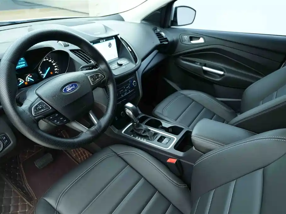 Wing Tiger 2019 EcoBoost 180 two-wheel drive platinum airfoil country VI