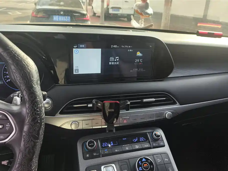 Фото машины